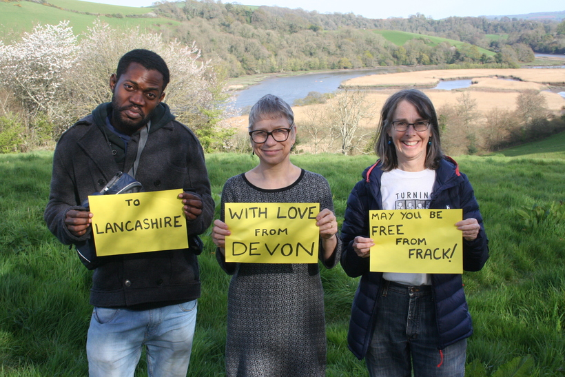 Quakers in Totnes send a message of support to Friends resisting fracking in Lancashire. Photo: Amanda Woolley
