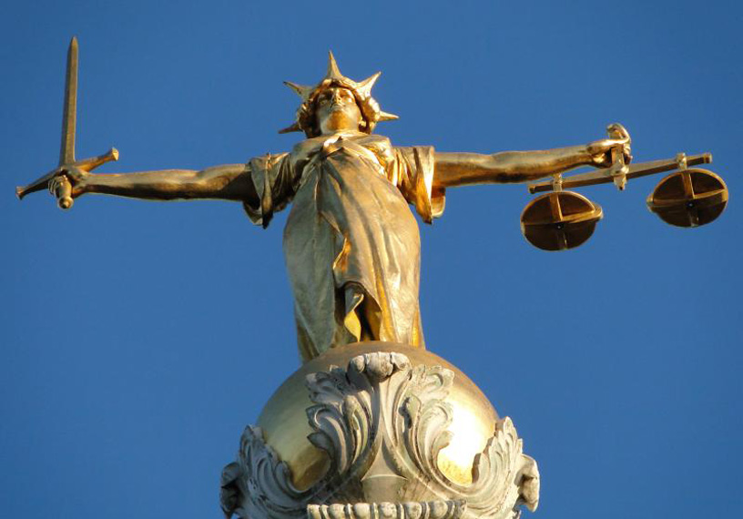 Justice statue at OldBailey