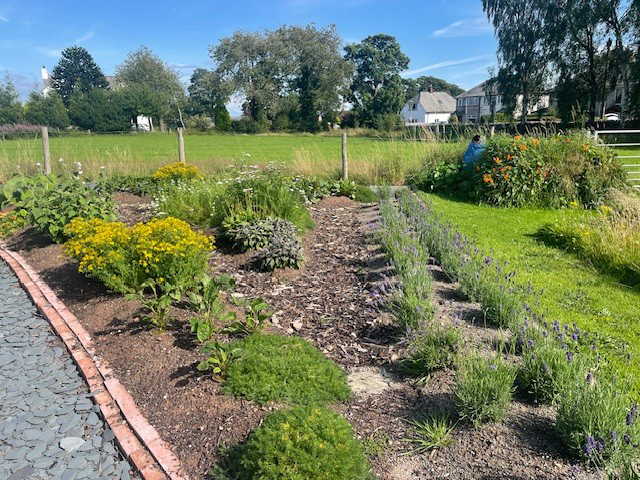 Neat garden